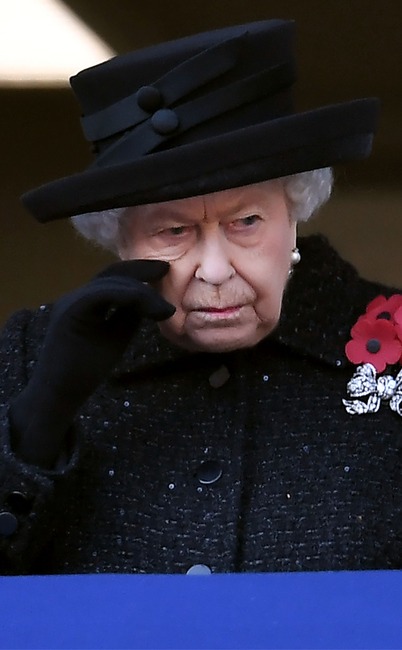 Queen Elizabeth, Remembrance Day Service
